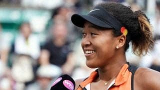 大坂なおみ 記事に見出しをつけるなら「3度目の挑戦で大坂が大阪で勝った」。途中、通訳を遮るハプニングも