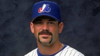 元阪神ムーア氏、口髭蓄え日本にエール　虎党も感謝「ありがとう」「多彩な投げ方懐かしい」