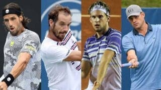 一人で4人の選手のモノマネ。一番似ているのは？