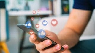 MLBとNASCARのSNSエンゲージメント率が高い理由とは？