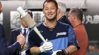 【球界名場面】打球が落ちてこない…　日本ハム中田の“天井直撃”二塁打が「えっぐい！」