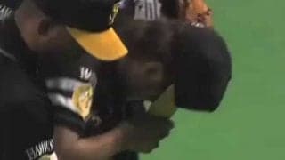 【球界名場面】勝者と敗者のコントラスト　斉藤和巳が泣き崩れた06年プレーオフ第2戦