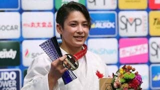 ニャンてこった！　柔道世界女王、厳しい“猫教官”との猛練習に反響「可愛いのに…」