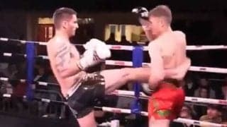 こんなカウンターあり!?　倒れながらの“大逆転ハイキック”に仰天「これは想像できない」