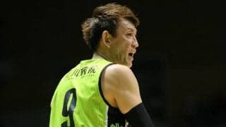 功労賞受賞のレジェンド折茂がメディア対応。「何もしてあげられなかったけど、立派に成長してくれてうれしい」