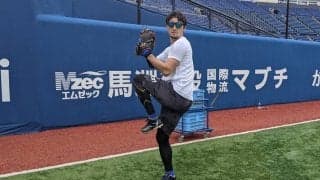 DeNA伊藤光「自分自身でも不思議」　体幹中心の練習で筋肉が増量