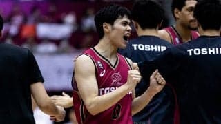 Bリーグ史上初、トリプル受賞を果たした藤井祐眞「さらに上のMVPも狙って頑張りたい」