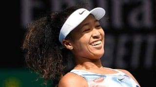 【名珍場面特別編】 大坂なおみの視線の先で…　虫との“15秒の死闘”に海外笑撃「全豪で愛すべきシーン」