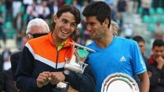 ジョコビッチがナダルのモノマネ。会場を爆笑の渦に【2009年ローマ珍場面】