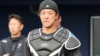 日ハム鶴岡が模索する兼任コーチの在り方　改めて抱く恩師への尊敬の念