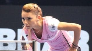 美女卓球選手・スッチ、ピンク色ラバーを初お披露目　“可愛い”と話題に