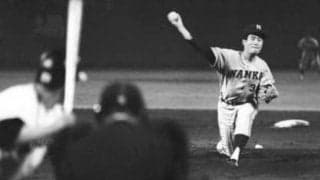 「ナックルの名手」を真似たホークスの大エースは、一発で爪を剥いだ