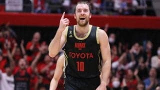アルバルク東京、ザック・バランスキーと契約継続…今季は27試合に出場