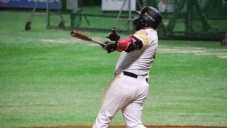 鷹バレンティンが特大弾！　シート打撃再開いきなり「結果にはこだわってなかった」