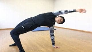 ロッテ佐々木朗、ヤクルト奥川に“勝利”？　ストレッチ動画最終回で紙コップチャレンジに挑戦