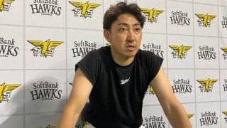 鷹・内川、初シート打撃で安打性3本「芯に当たったことはプラス」25日からは紅白戦開始