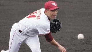 【球界名場面】打者と捕手も幻惑させる珍事？　楽天右腕の140キロ“背負い投げ”投法