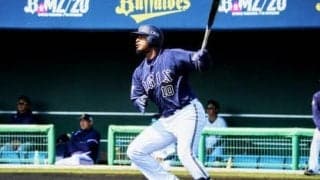 オリックスのジョーンズが誇る１本のバント。監督も絶賛した判断と献身性