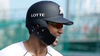 ロッテ“鳥谷画伯”が誕生！　ドラえもん描く貴重な姿にファン涙「信じられない」