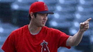 【名珍場面特別編】  大谷翔平、“カメラマン騙し”の飛びすぎ150m弾に米驚愕「神にすら届きうる」