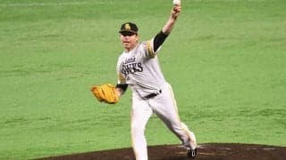 鷹ムーア、2試合連続5失点も不安なし「紅白戦は内角の厳しい球を投げられない」