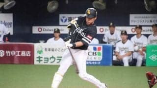 鷹・上林が定位置奪還へアピール打　4回に先制二塁打「最初の対外試合で良かった」