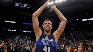 【NBA】抗議デモ後の町を清掃　213cm名手の長身生かす“活躍”に称賛「米国人以上に米国人」