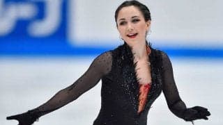 妖艶トゥクタミシェワ、息も乱れる激しい“へそ出しダンス”に反響「美しいダンサー」