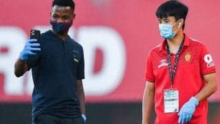 久保建英がバルサ戦前にセルフィー! その相手は、かつてコンビで1シーズン129ゴールを記録した神童！