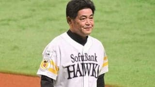 なぜ方程式を起用しなかった？　鷹の今季初黒星に見えた勝利と我慢のジレンマ