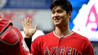 【名珍場面特別編】 大谷翔平は「バケモノだ」　美しき“右手一本弾”に米驚愕「うおっ。これを片手で！」