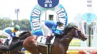 【新馬/東京5R】スクリーンヒーロー産駒 ブルーシンフォニーがデビューV