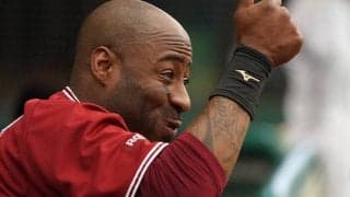 巨人へ電撃トレードのウィーラーが球団に挨拶　ファンも惜別「日本シリーズで会えますように」