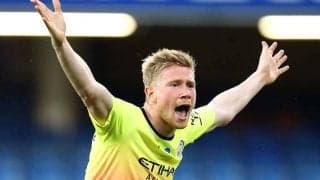 「衝撃の一撃」炸裂　デ・ブライネの“縦回転ドライブFK弾”に騒然「エグい落ち方」