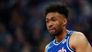 新型コロナの検査で陽性反応が出たジャバリ・パーカーがマスクなしでテニスをプレー？