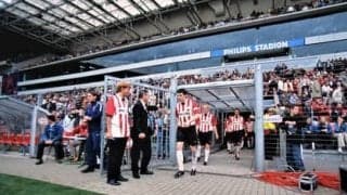 堂安律の本拠地で驚愕のおもてなし体験。名勝負が生んだ美しい光景