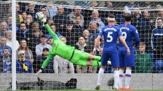 守護神復帰のケパが昨季終盤に見せた驚異の跳躍力【アンビリーバブル・セーブス】