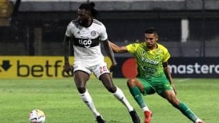 初先発でカンフーキックを見舞ったアデバヨール、コロナの影響でパラグアイクラブを加入4カ月で退団