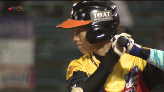 アストライア・佐藤、4打数3安打2打点の活躍【10/10 女子プロ野球 埼玉アストライア VS 兵庫ディオーネ】