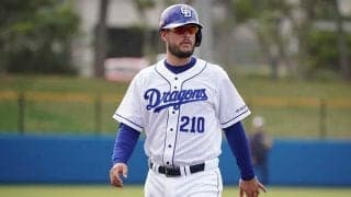 ロマン溢れる外国人正捕手誕生か？　中日A・マルティネス、3安打＆好リード