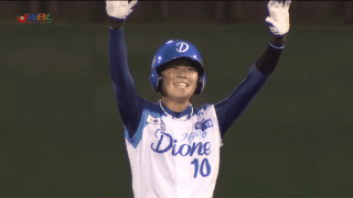 ディオーネ・寺部、延長8回に決勝打！【8/5 女子プロ野球 兵庫ディオーネ VS 埼玉アストライア 】