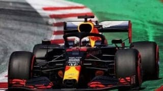 レッドブル・ホンダ、空力開発に迷い。２台リタイアも見せていた実力と光明