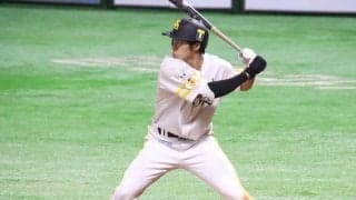 鷹・柳田、今季初の1試合2発！　3回に続き7回にはバックスクリーンへ驚愕一発