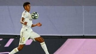 5試合連続完封勝利に自信を深めるヴァラン「外の騒音は気にしない」