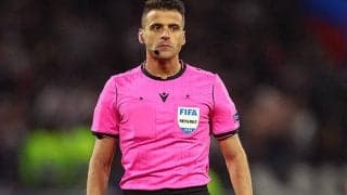 マドリーvsアラベスで主審が負傷交代…マドリーメディカルの手厚い治療にVAR騒動と絡めて揶揄する声も…