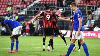 10人のレスターが後半まさかの4失点で3位浮上のチャンスを逃す…《プレミアリーグ》