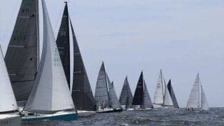 葉山マリーナヨットクラブが「新しいスタイル」でクラブレースを再開