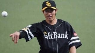 鷹・柳田が好判断＆強肩発動　ノーバウンド送球で流れを断ち切るビッグプレー