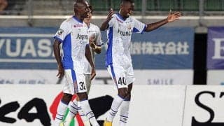 逆転の首位・長崎が唯一の無敗継続!　大宮連敗で2位以下は混戦の様相…《J2》