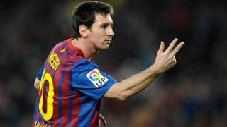 マジョルカ相手に前半だけでハットトリックの若きメッシがカメラに向かって決めポーズ【ハットトリック・ヒーローズ】